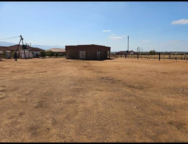 2 BEDROOM HOUSE FOR SALE IN HA-RAVELE